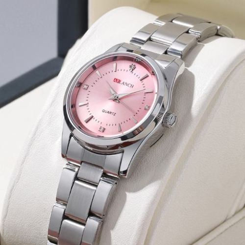 Elegância atemporal: Relógio minimalista de aço inoxidável com strass rosa de 29 mm - Perfeito para mulheres modernas e aventuras ao ar livre.